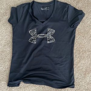 Under armor V-neck tee